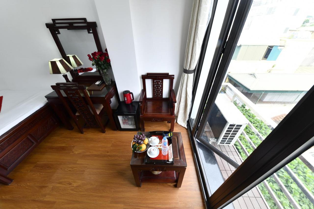 Khách sạn Phoenix Legend 3*